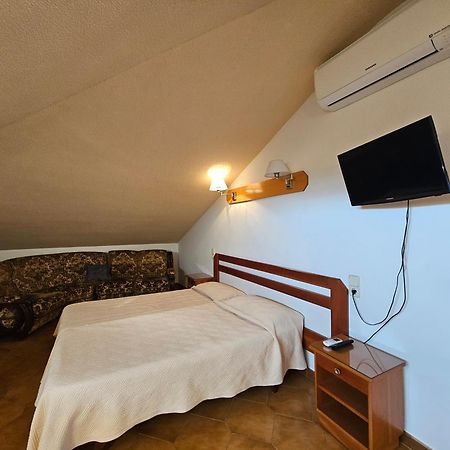 Hotel Blue Spot Malgrat de Mar Buitenkant foto