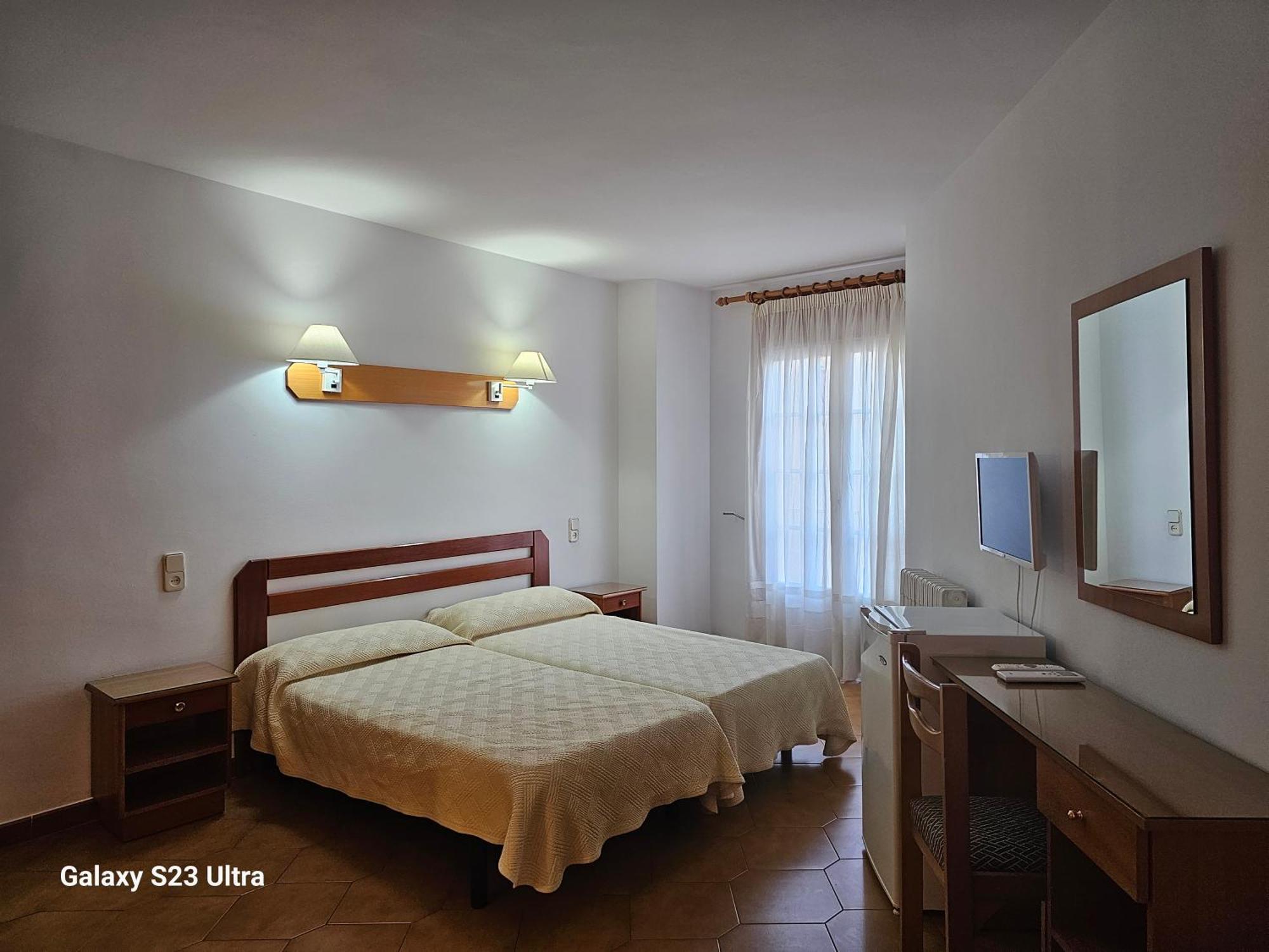 Hotel Blue Spot Malgrat de Mar Buitenkant foto