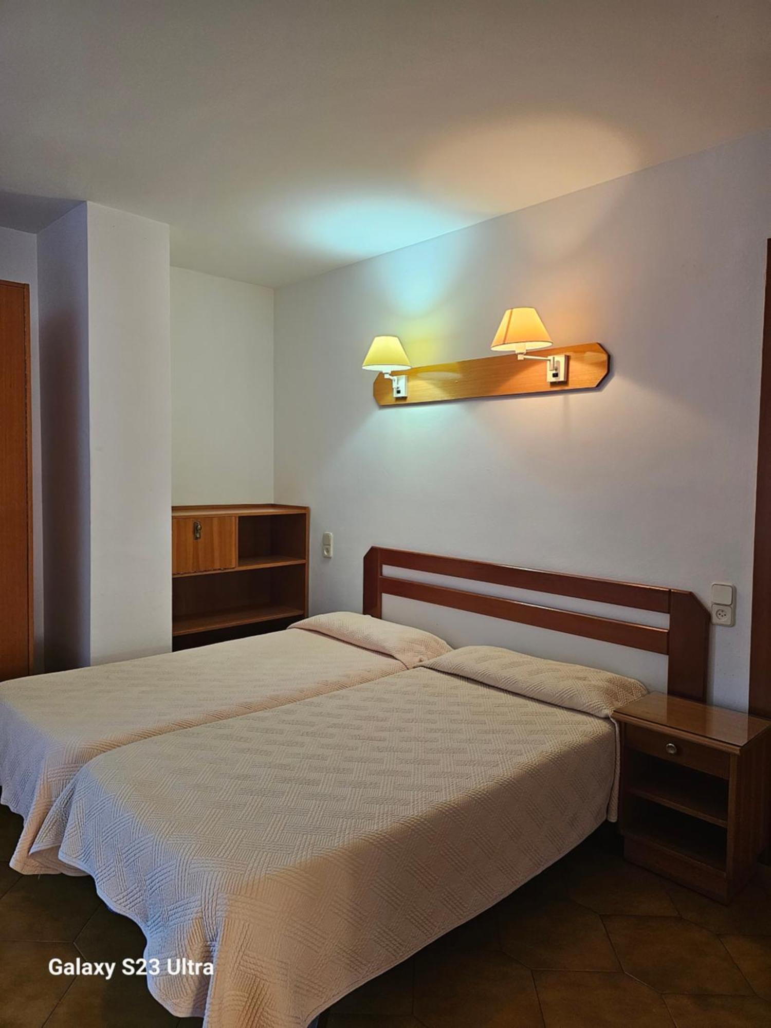 Hotel Blue Spot Malgrat de Mar Buitenkant foto