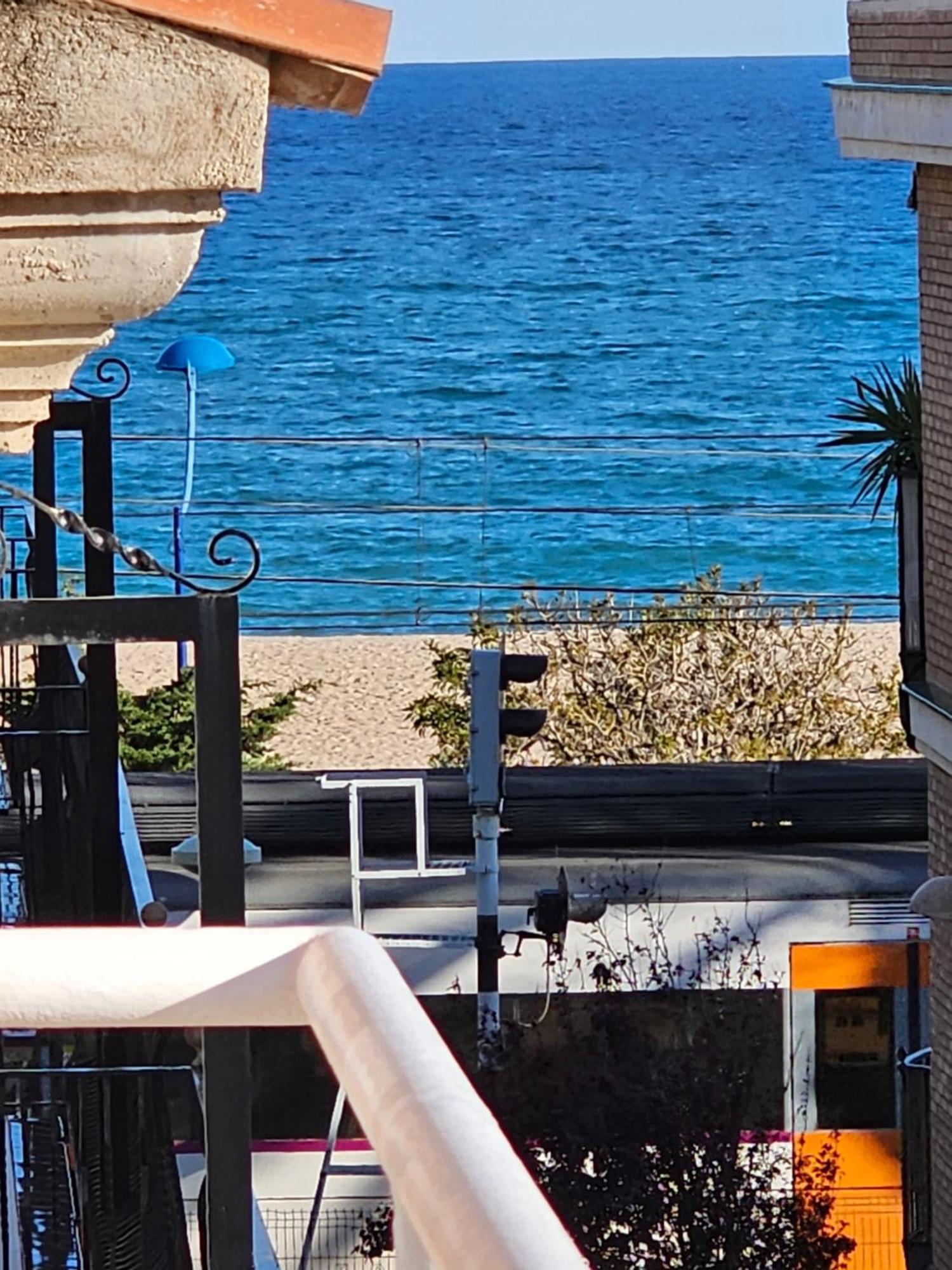 Hotel Blue Spot Malgrat de Mar Buitenkant foto
