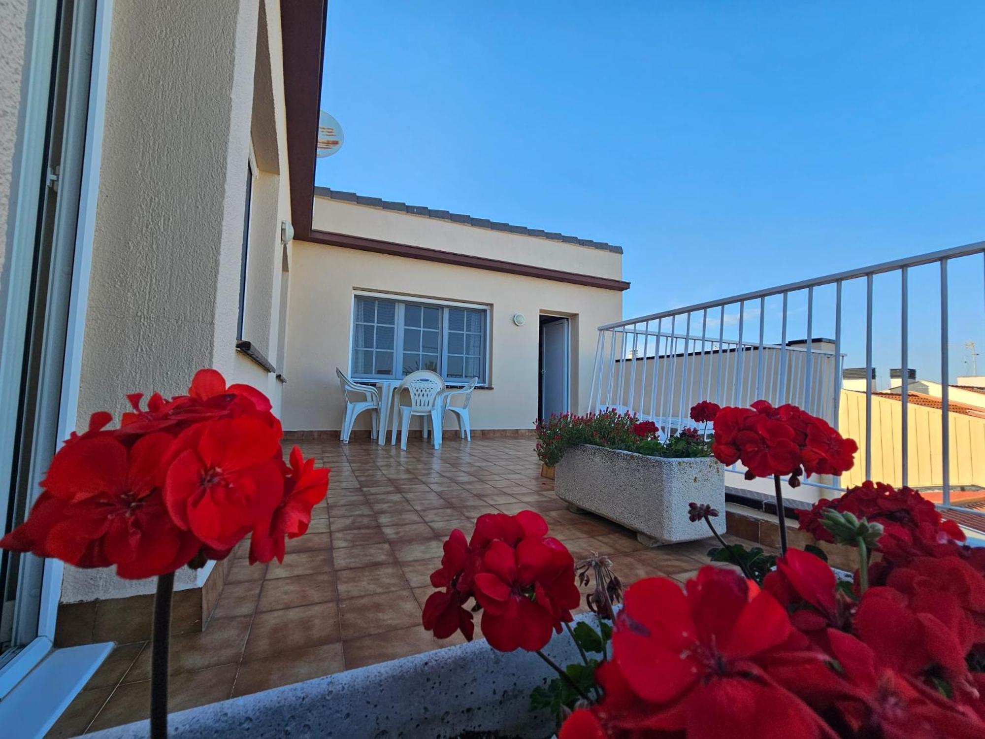 Hotel Blue Spot Malgrat de Mar Buitenkant foto