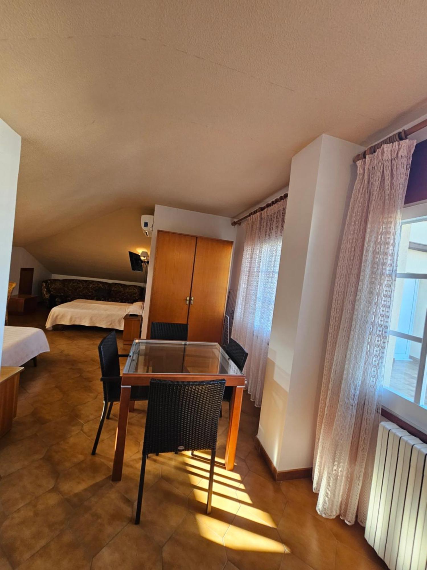 Hotel Blue Spot Malgrat de Mar Buitenkant foto