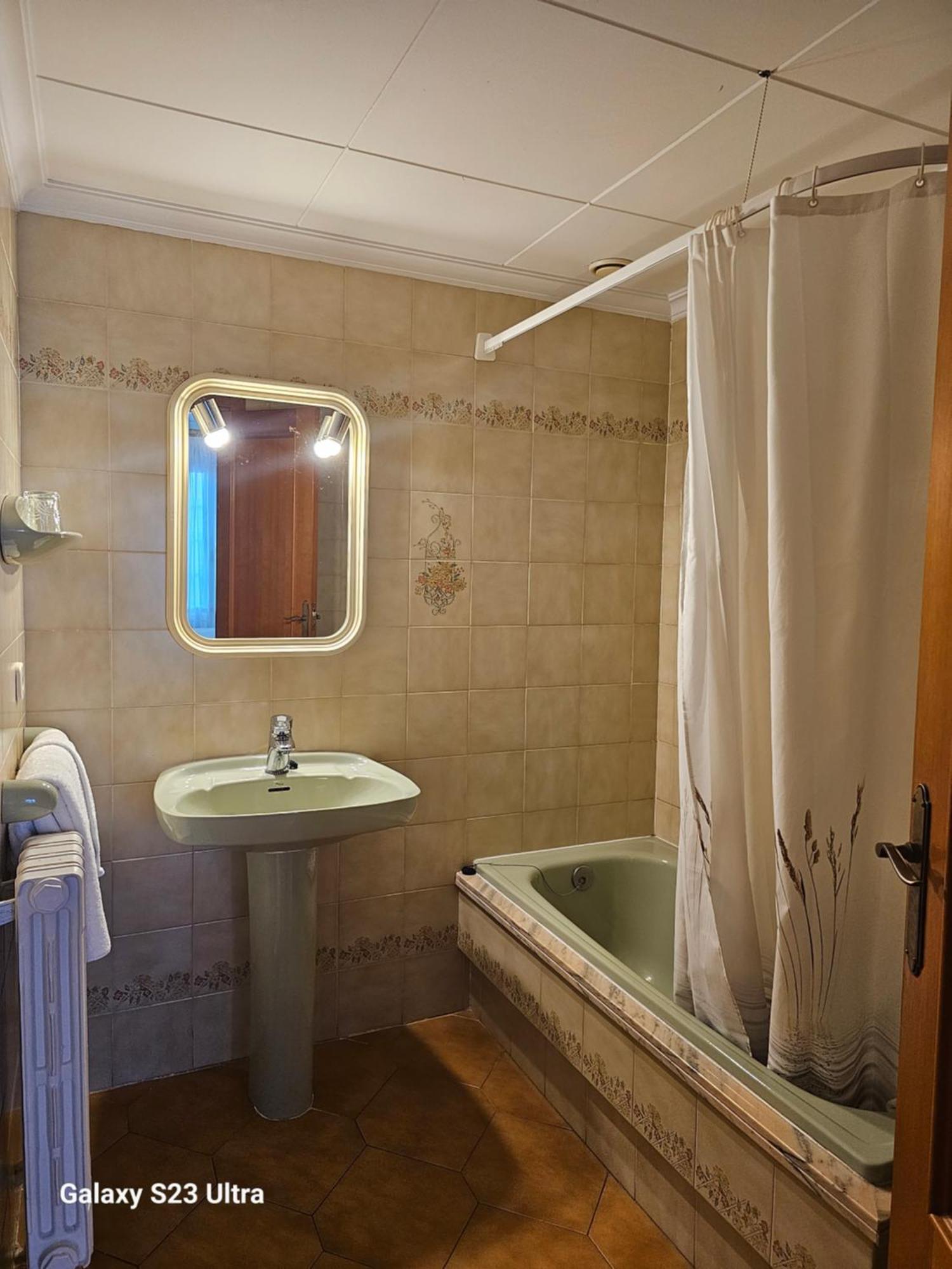 Hotel Blue Spot Malgrat de Mar Buitenkant foto